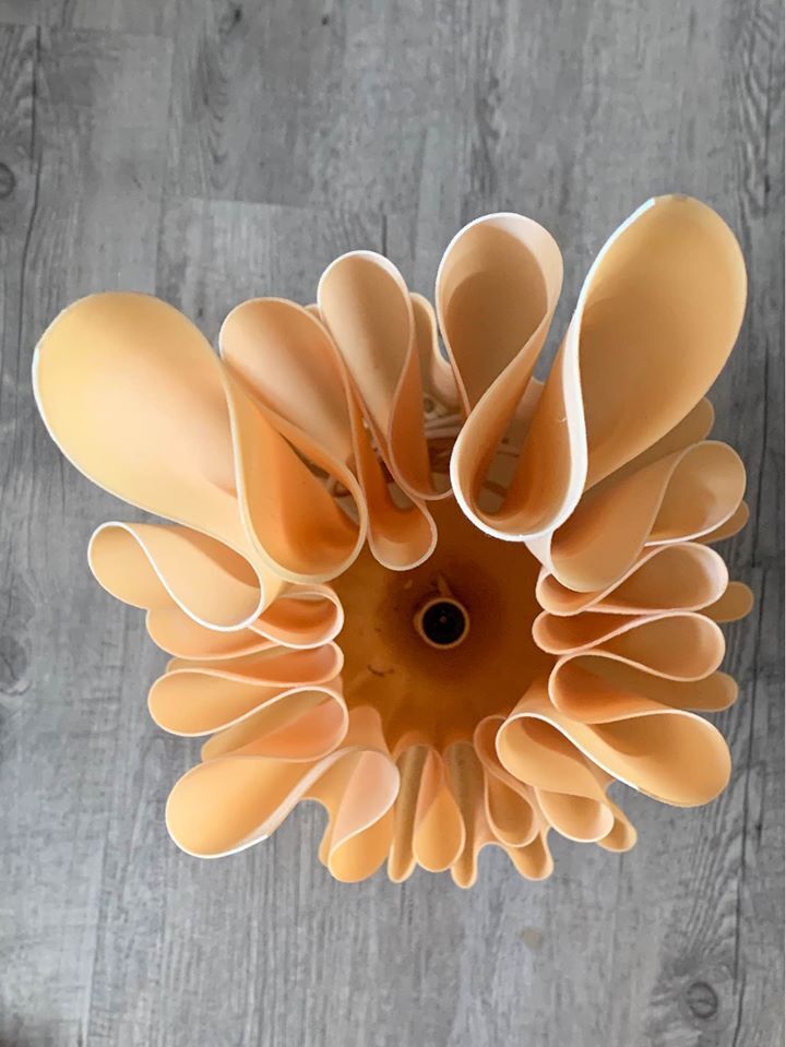 Lamp corolle by Georgia Jacob