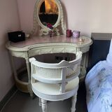 Hairdresser and her cane chair in Louis XVI style.