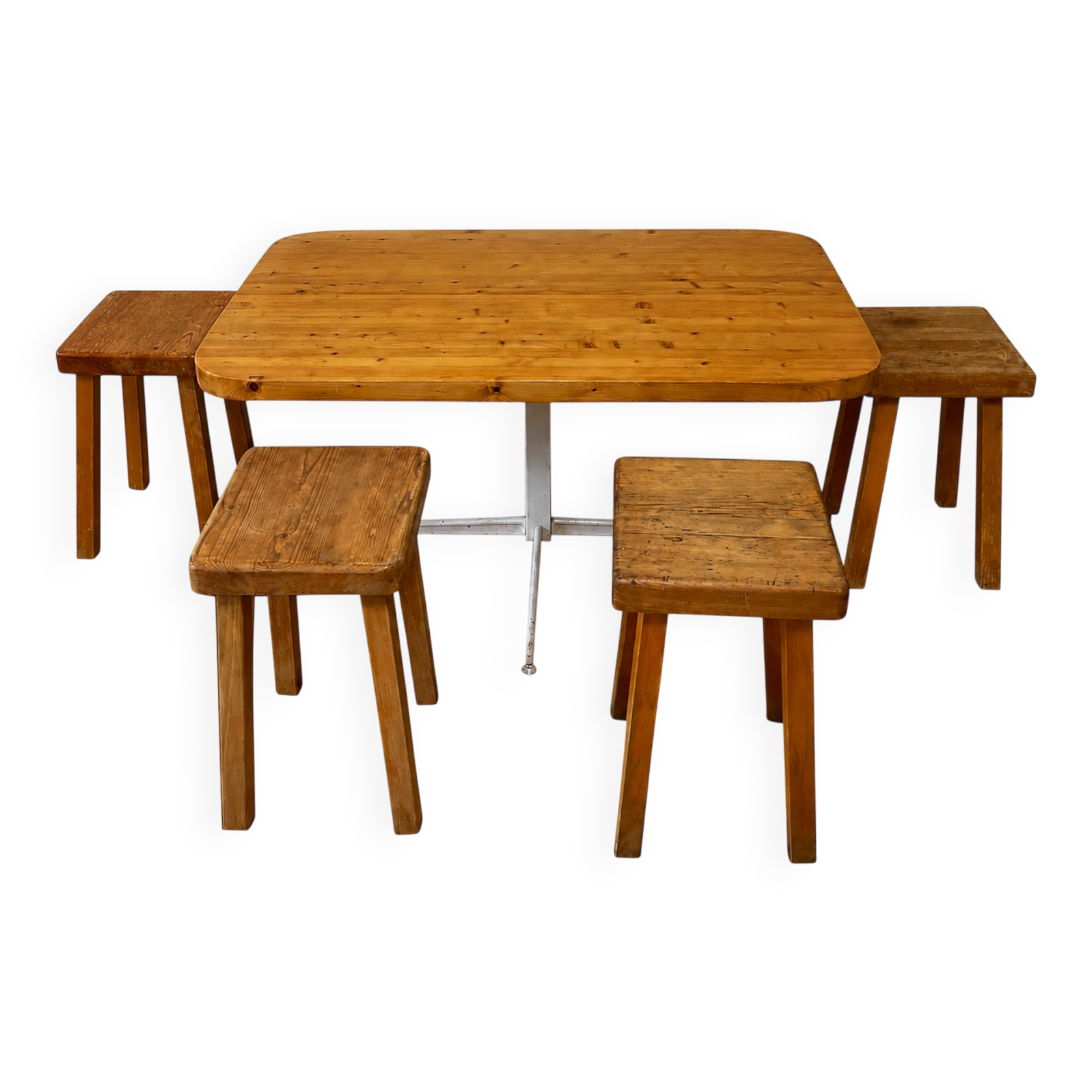 Table et 4 tabourets de Charlotte Perriand, les Arcs, 1960s