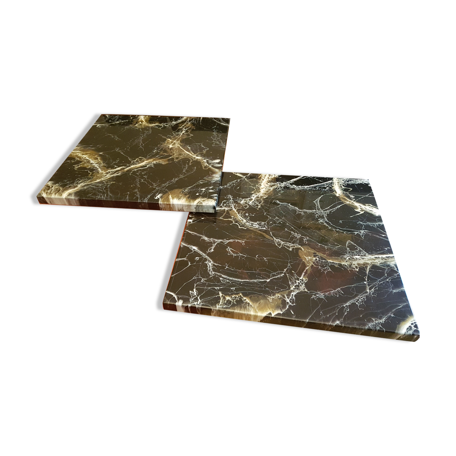 Pair of coffee table