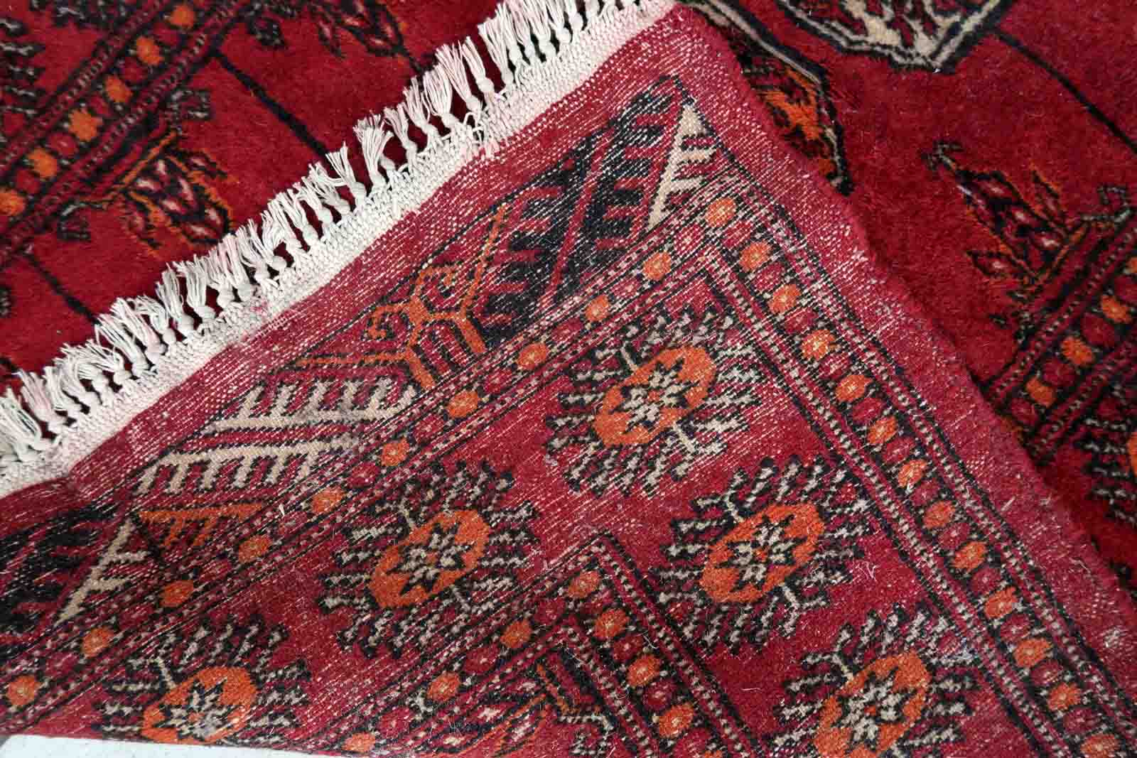 Vintage pakistani carpet lahore handmade 80cm x 122cm 1970s