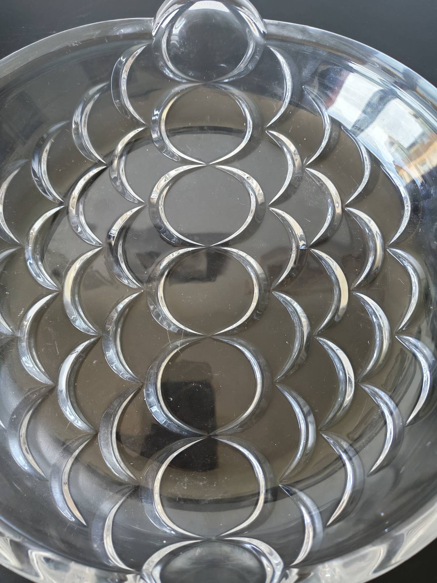 Scandinavian glass art bowl by Ann Warf for Kosta Boda