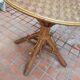 Table ronde rotin vintage