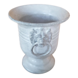 Medici vase lion's head