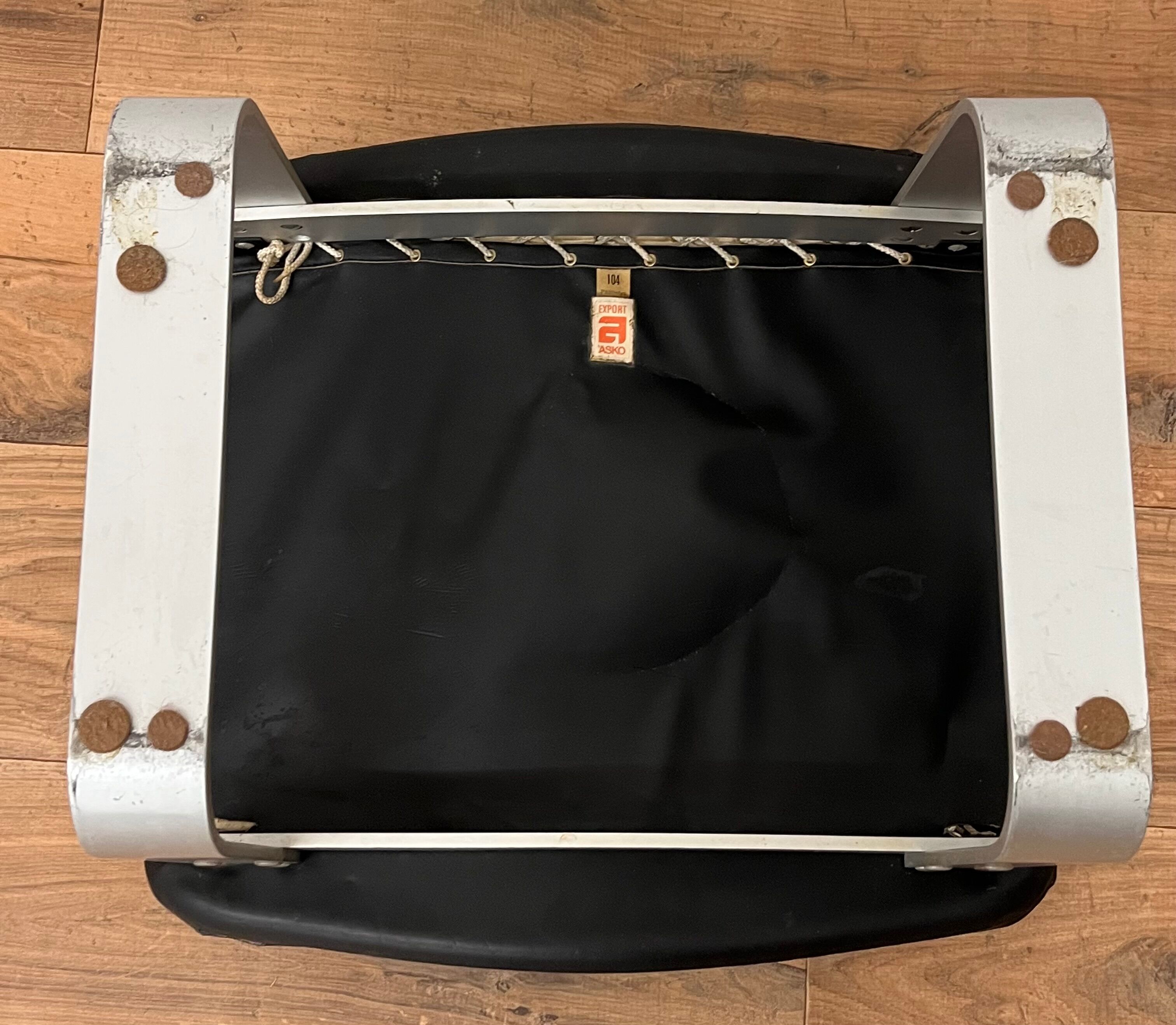 Pulkka armchair by ilmaria lappalainen