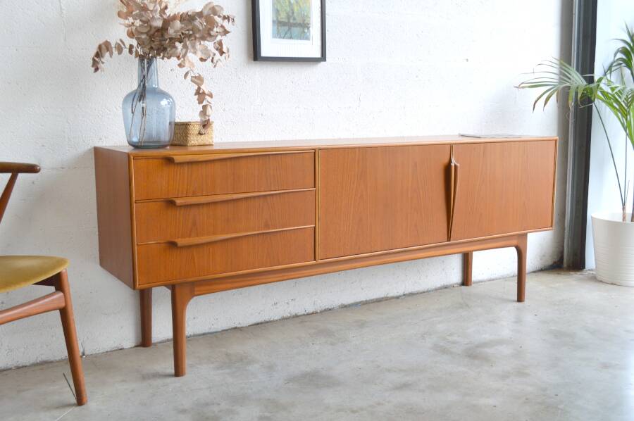 Enfilade by McIntosh 200 cm