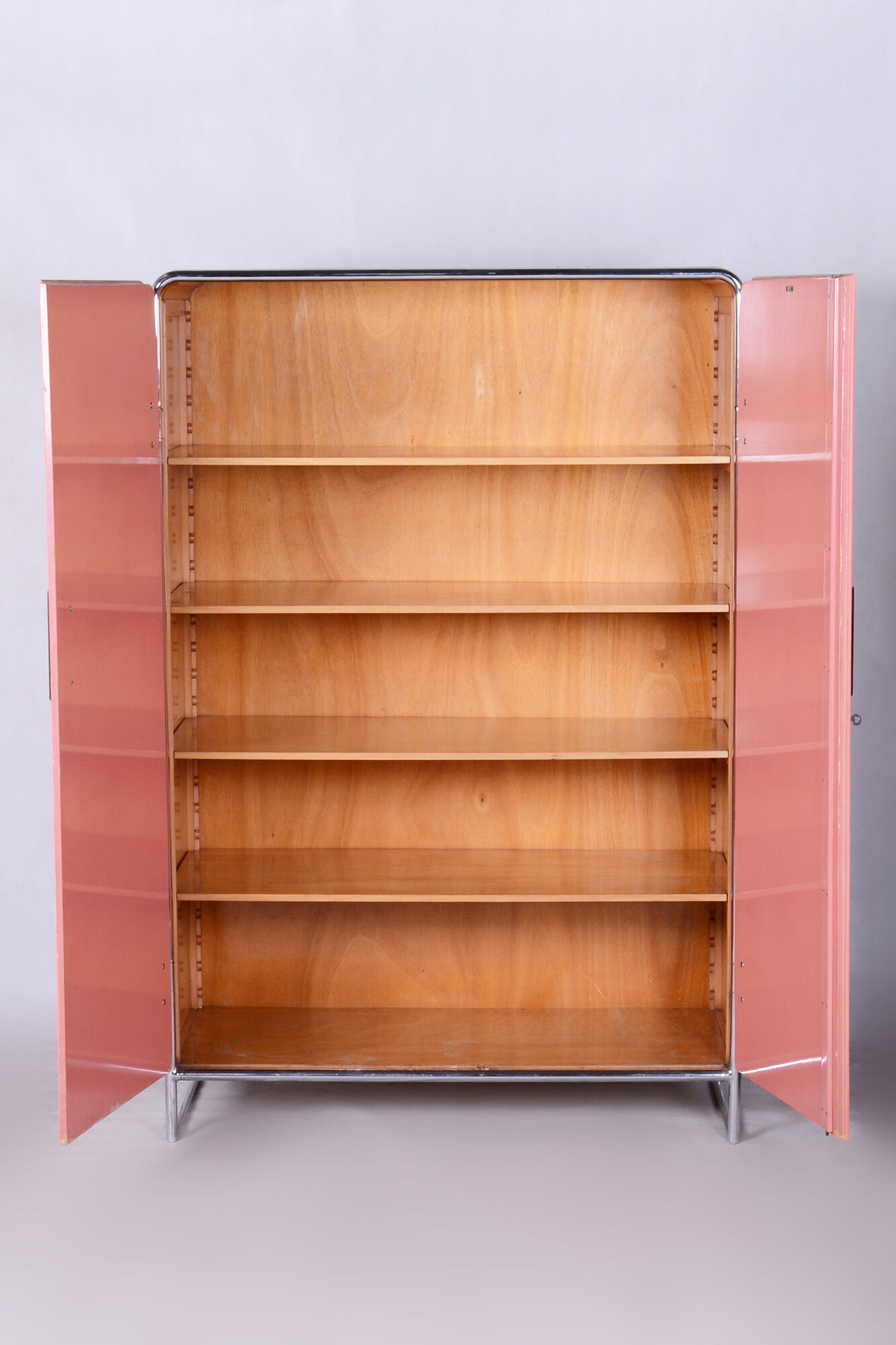 Restored Bauhaus Pair of Wardrobes, H. J. Hagemann, Thonet, Germany, 1930s