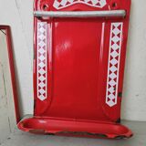 Kitchen utensil holder