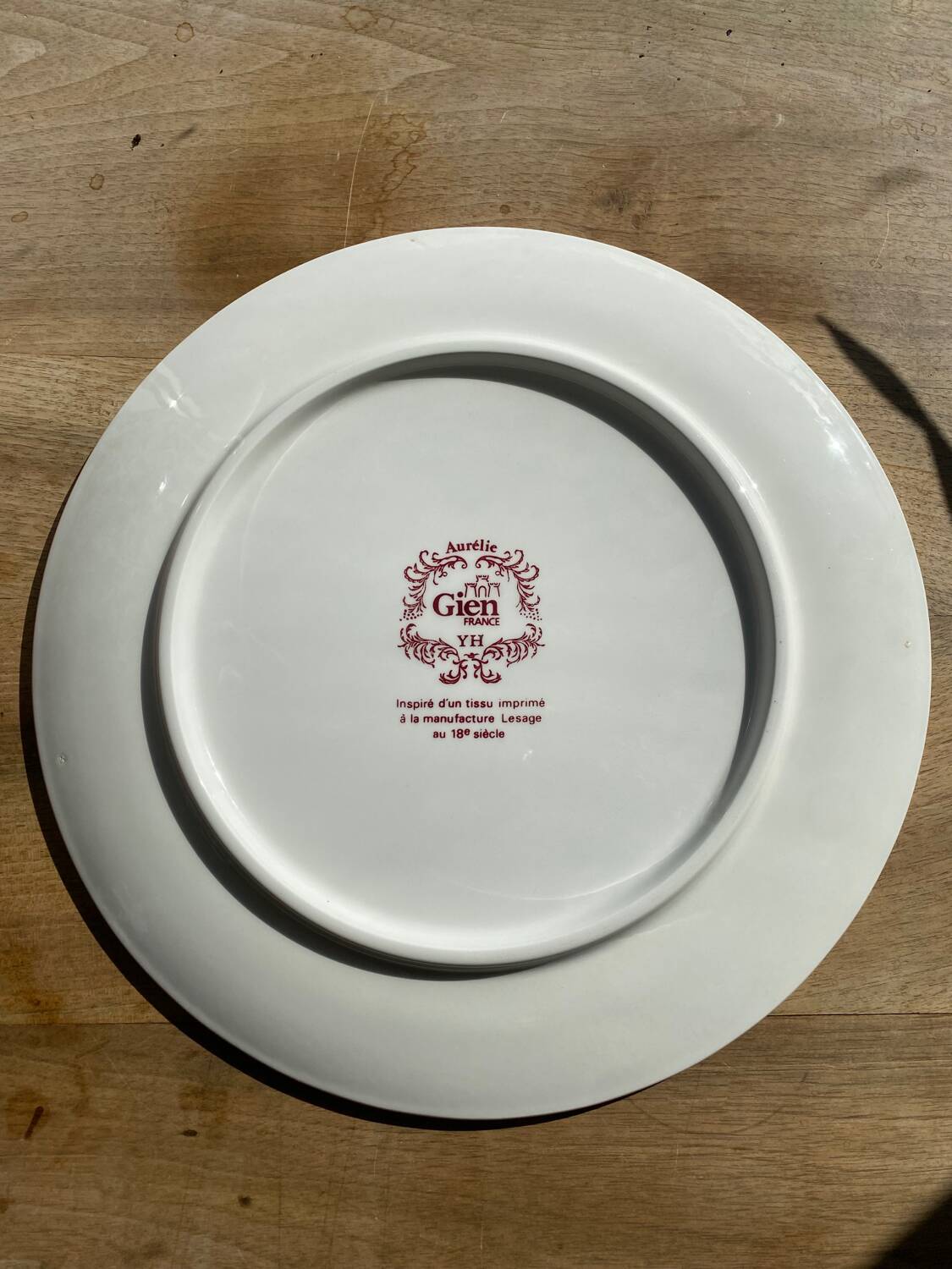 Gien cake dish model Aurelie red