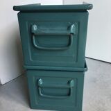 Metal beaked lockers