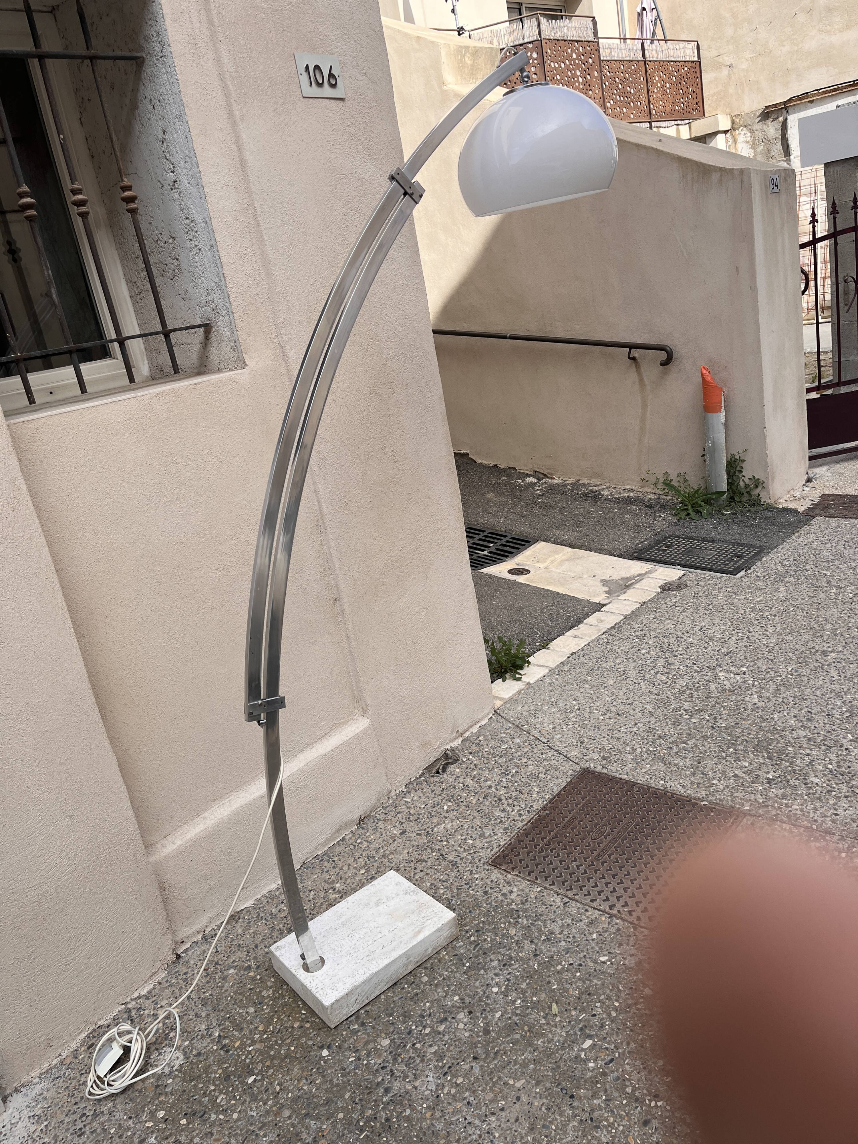 arc floor lamp 1970s design