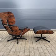 Vitra Eames Lounge chair XL + Ottoman, Zwart leder & Santos Palissander