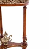 Table marquetée, France, début du XXe siècle.
