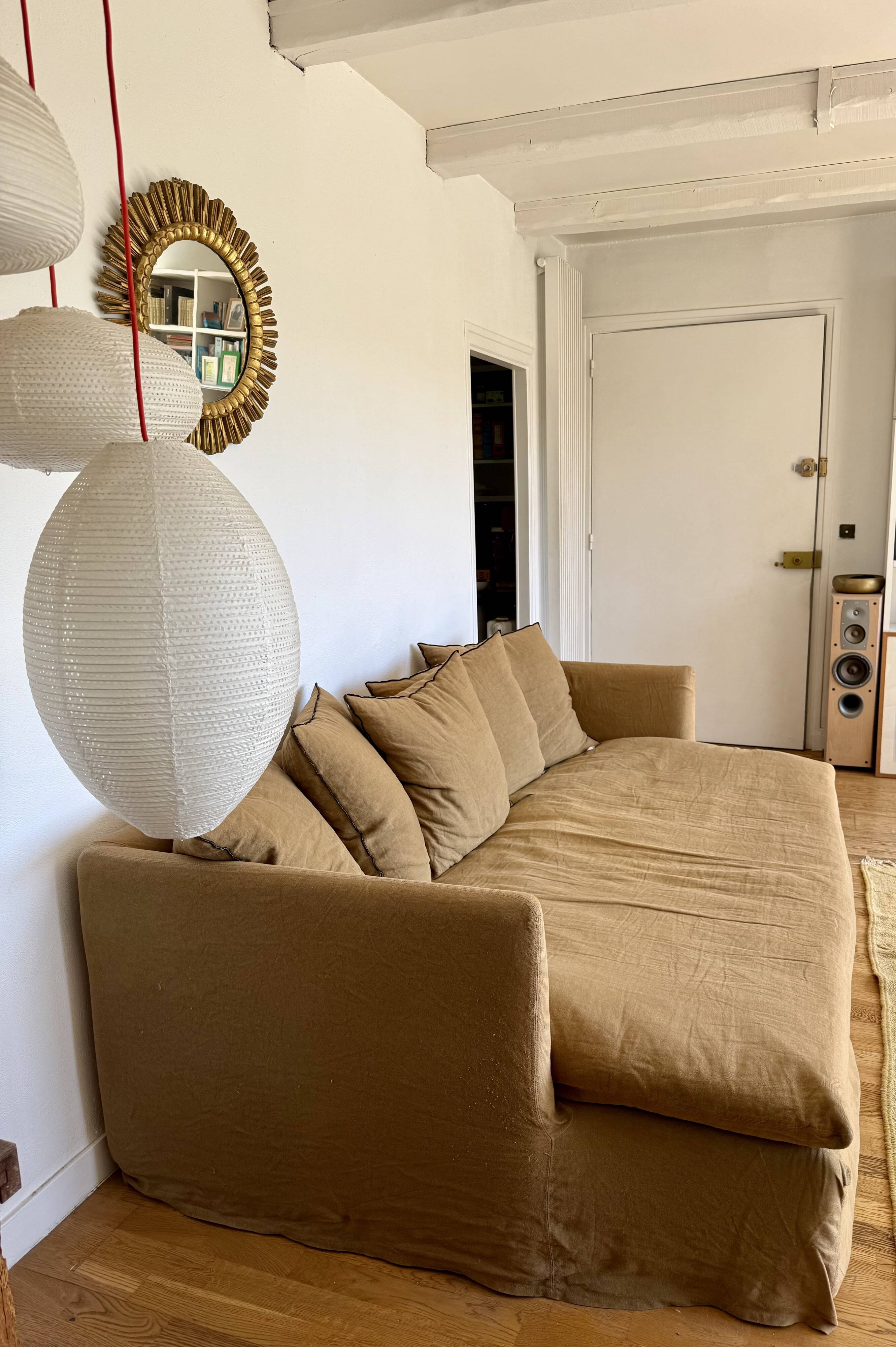 Canapé « boho » maison de vacances