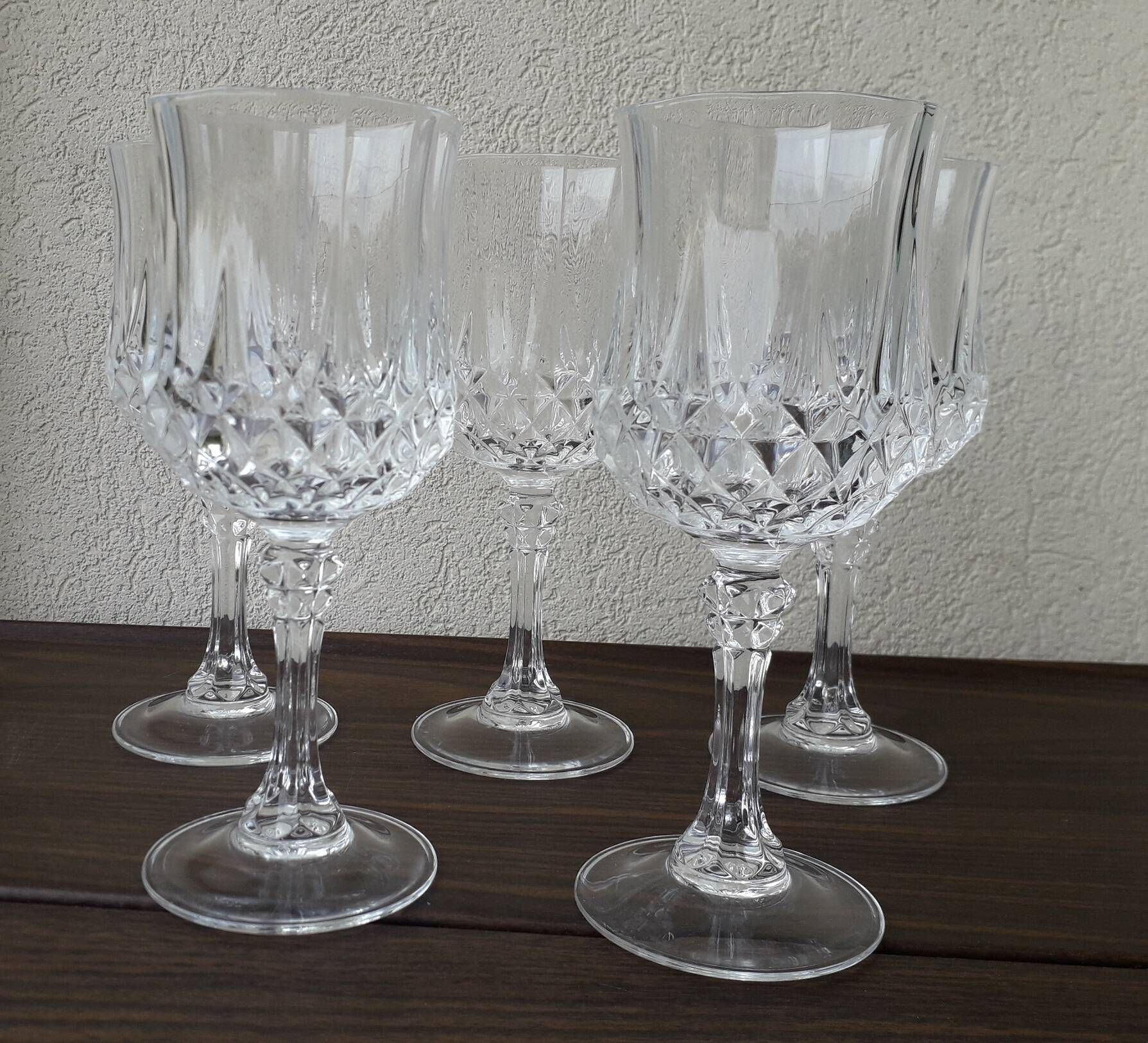 Crystal stemmed glasses