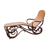 Wooden chaise-longue and cannage, Thonet