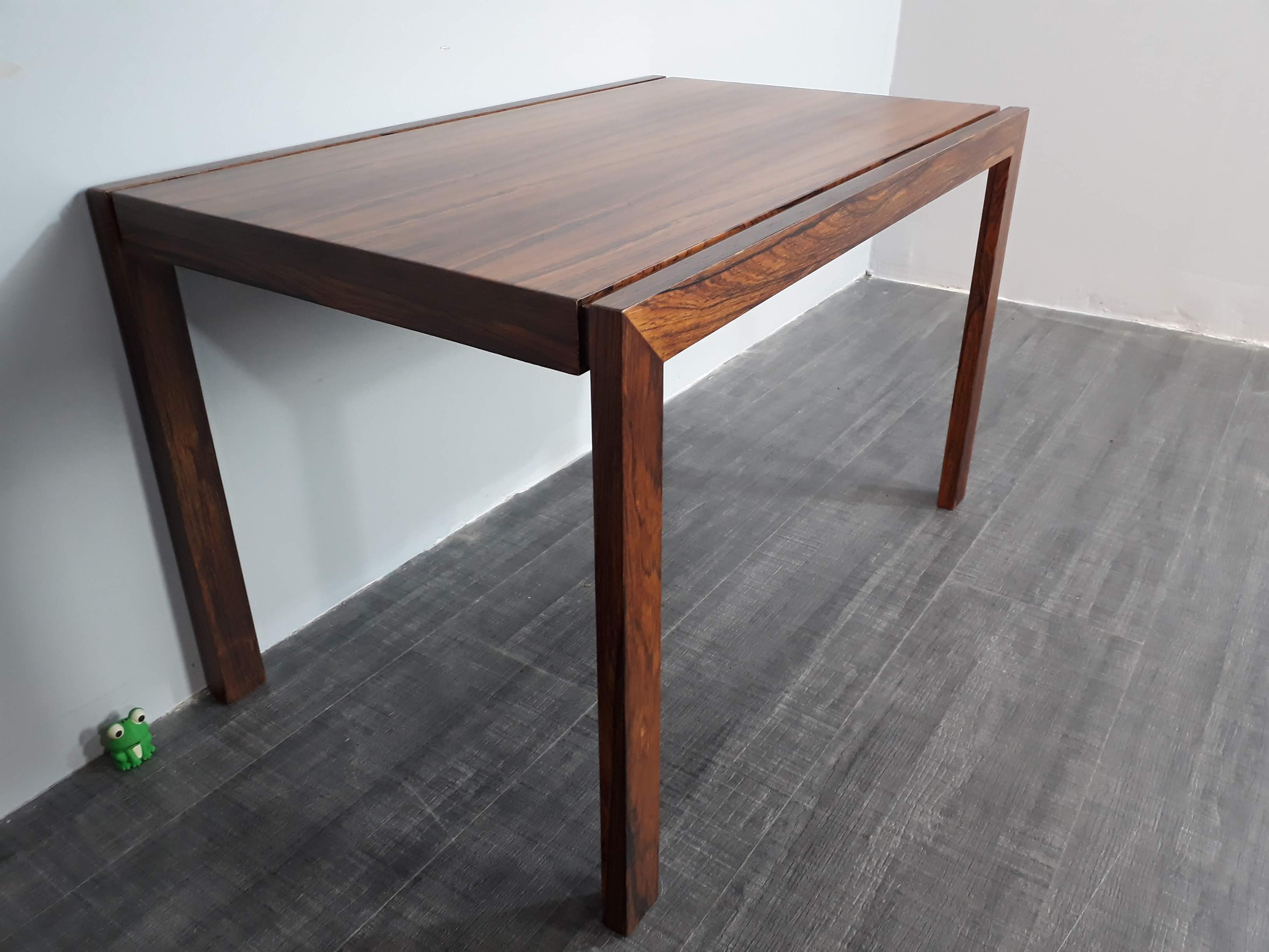 Table d'appoint en palissandre vintage scandinave 1960s