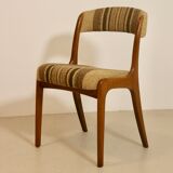 Pair of restored Baumann gondola chairs from the 60s.