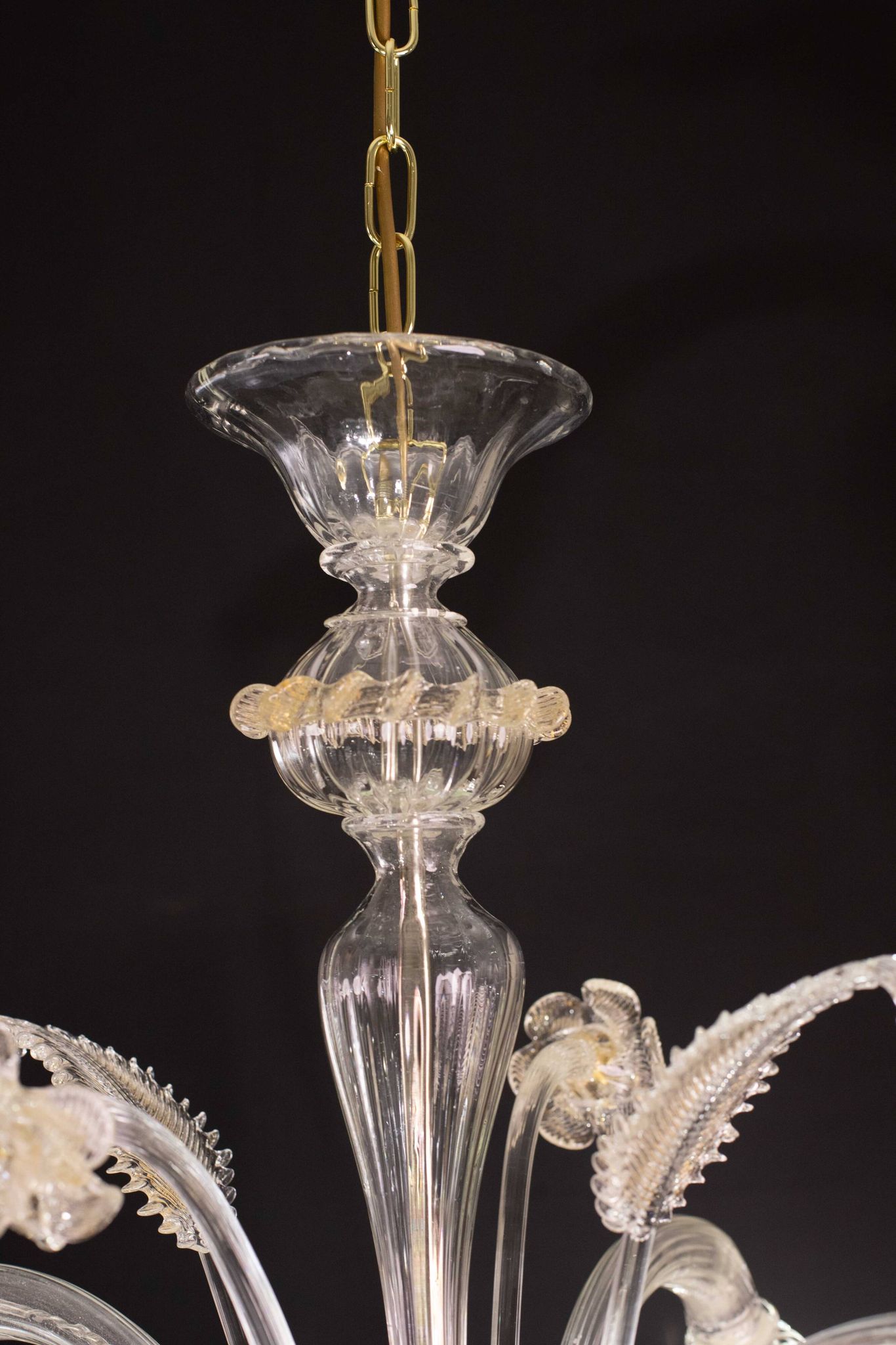 Charming vintage Venetian chandelier, transparent and gold Murano glass, 1970s