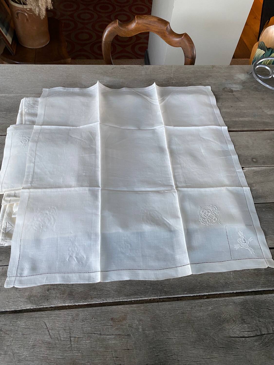 Tablecloth and 12 embroidered and monogrammed napkins