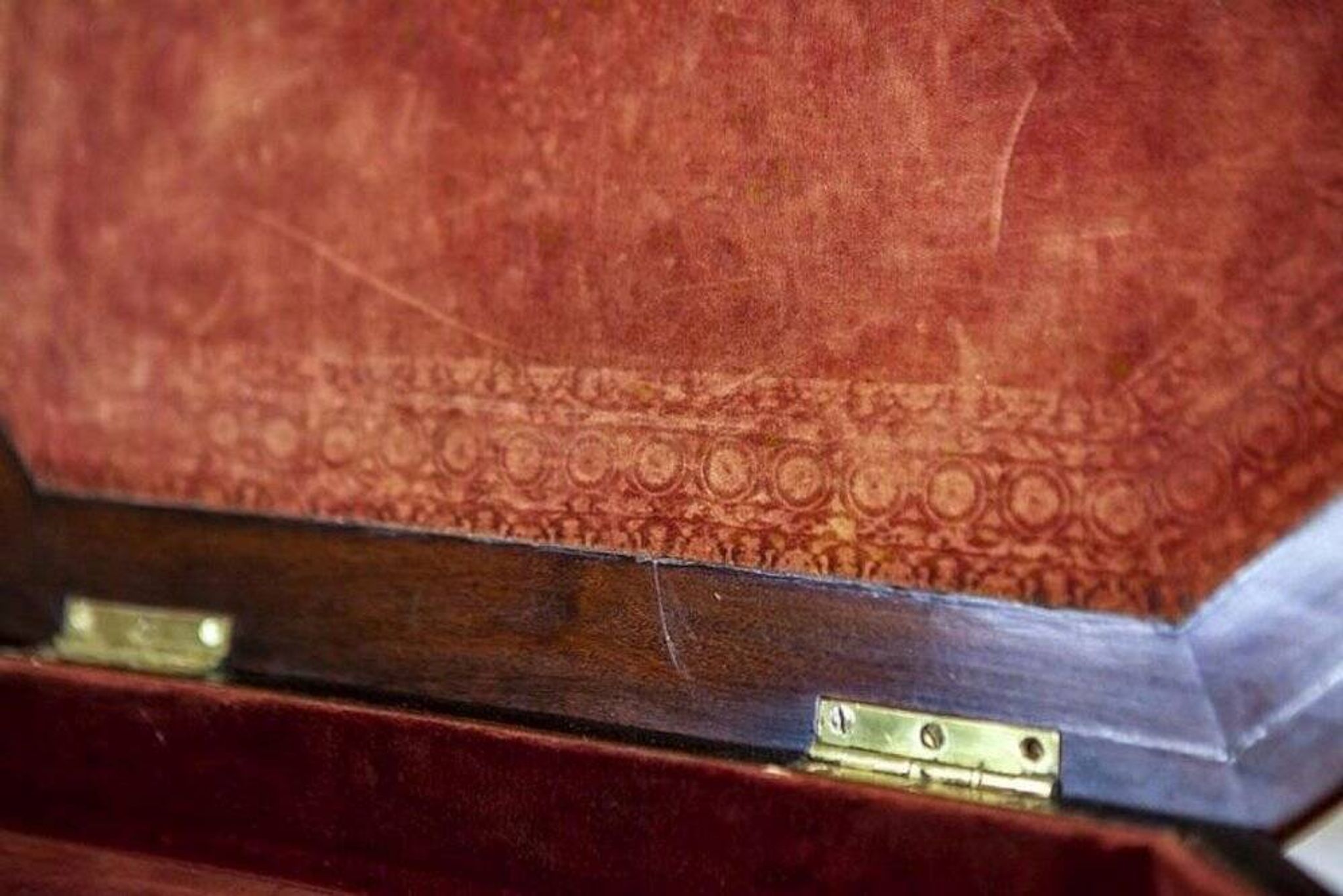 Victorian Mahogany Wood and Veneer Sewing Table, 1850s
