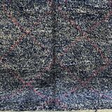 Moroccan Berber carpet Beni Ouarain intense blue with pink diamonds 3.06x2,16m