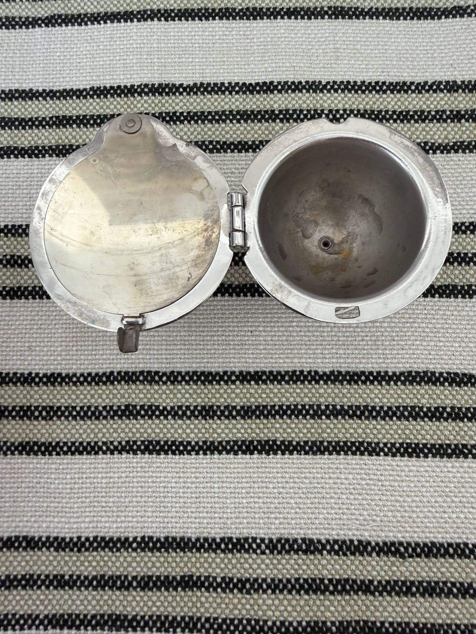Ancien coupe-oeuf / coquetier