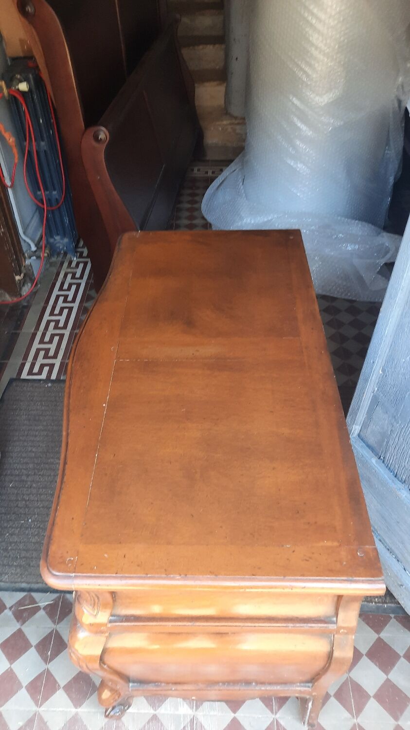 Bordeaux-style chest of drawers