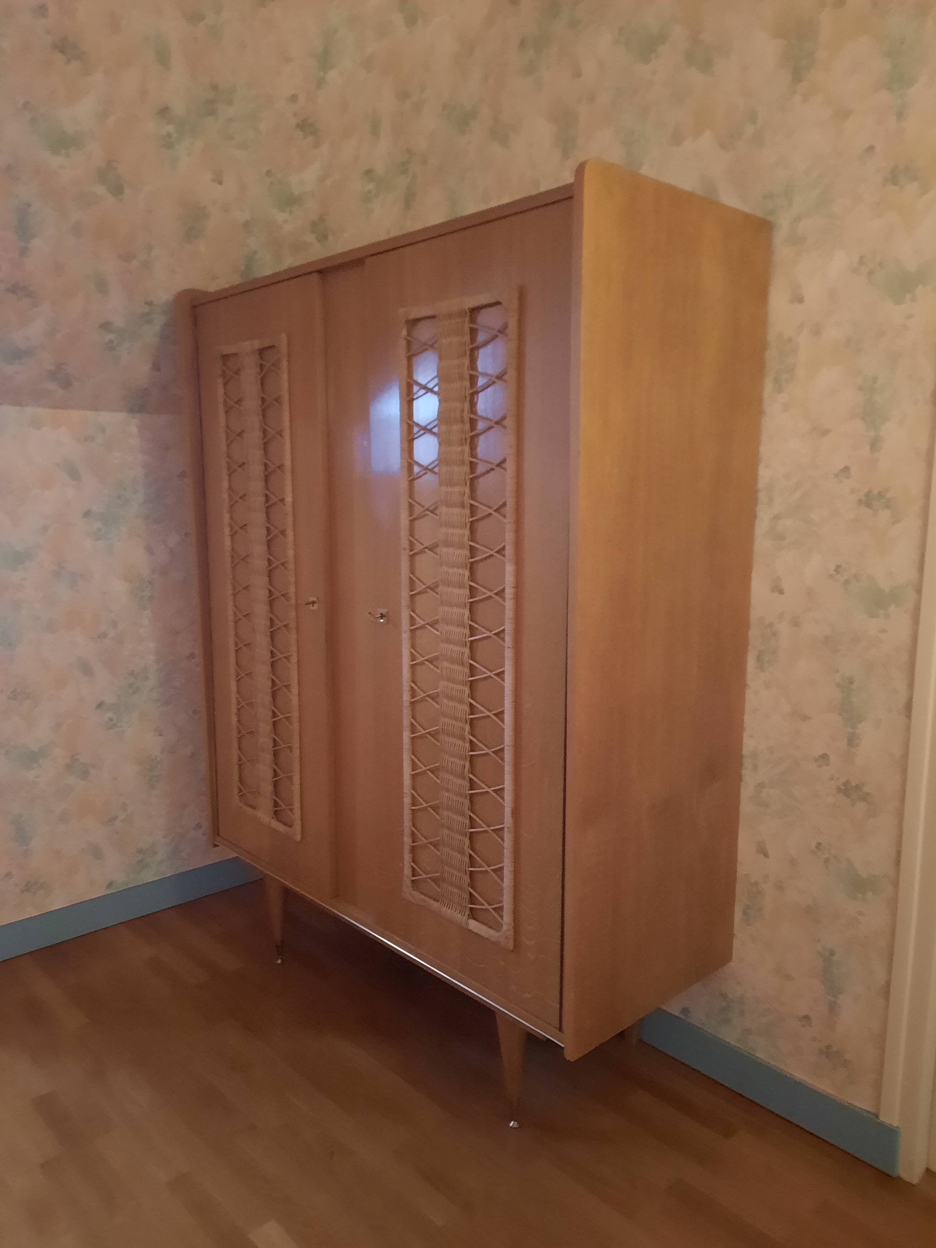 Oak and woven rattan wardrobe 60's vintage