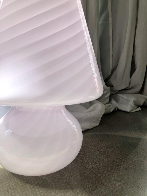 Murano mushroom lamp