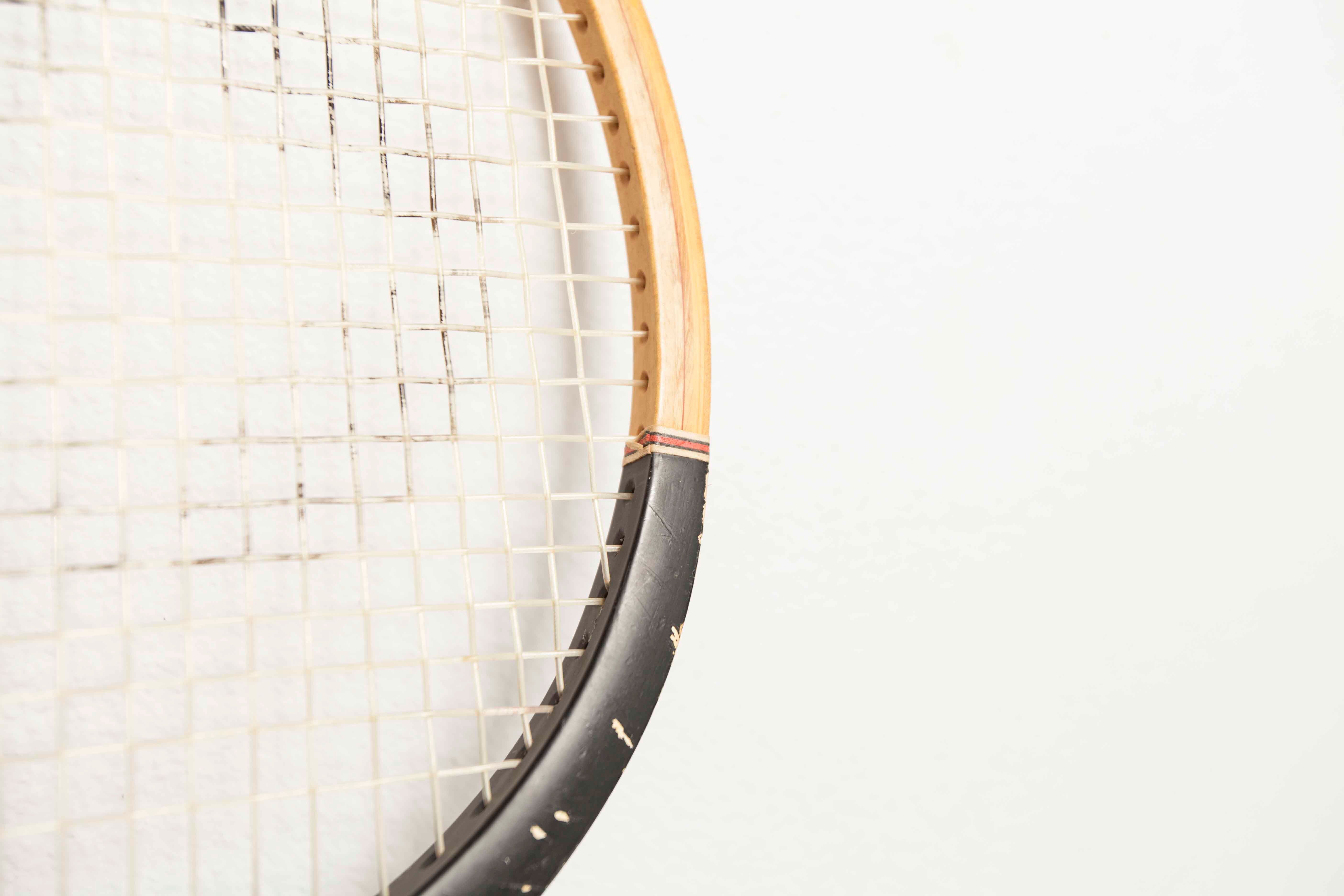 Raquette De Tennis Vintage Spalding Lotus One - Fabriquée En Belgique Années 70 - Occasion