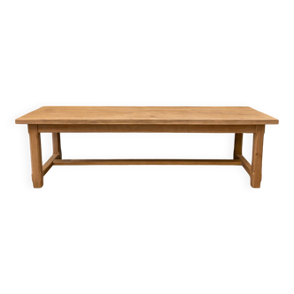 Large solid farmhouse table 2.5m – ideal for large gatherings.