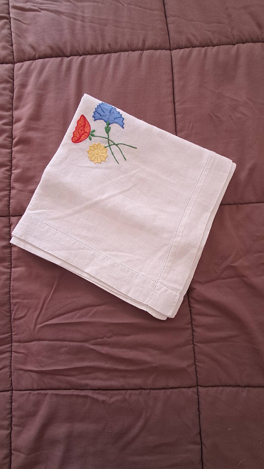 Vintage square linen tablecloth hand-embroidered with floral patterns — 1950s/60s