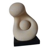 Modern sculpture representing motherhood