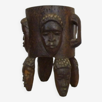 Ancien grand mortier ou cache pot africain en bois. Années 70