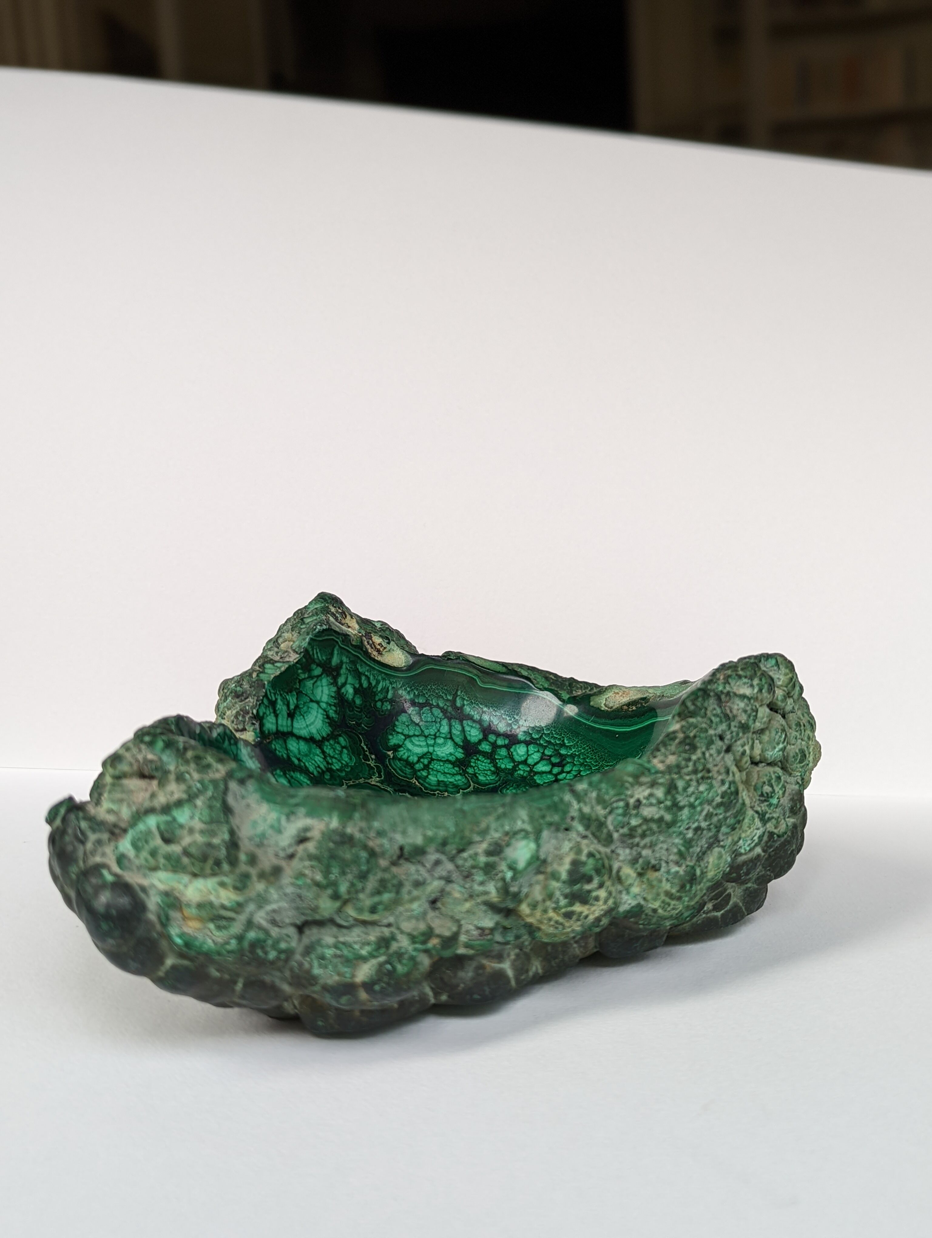Raw malachite block cup