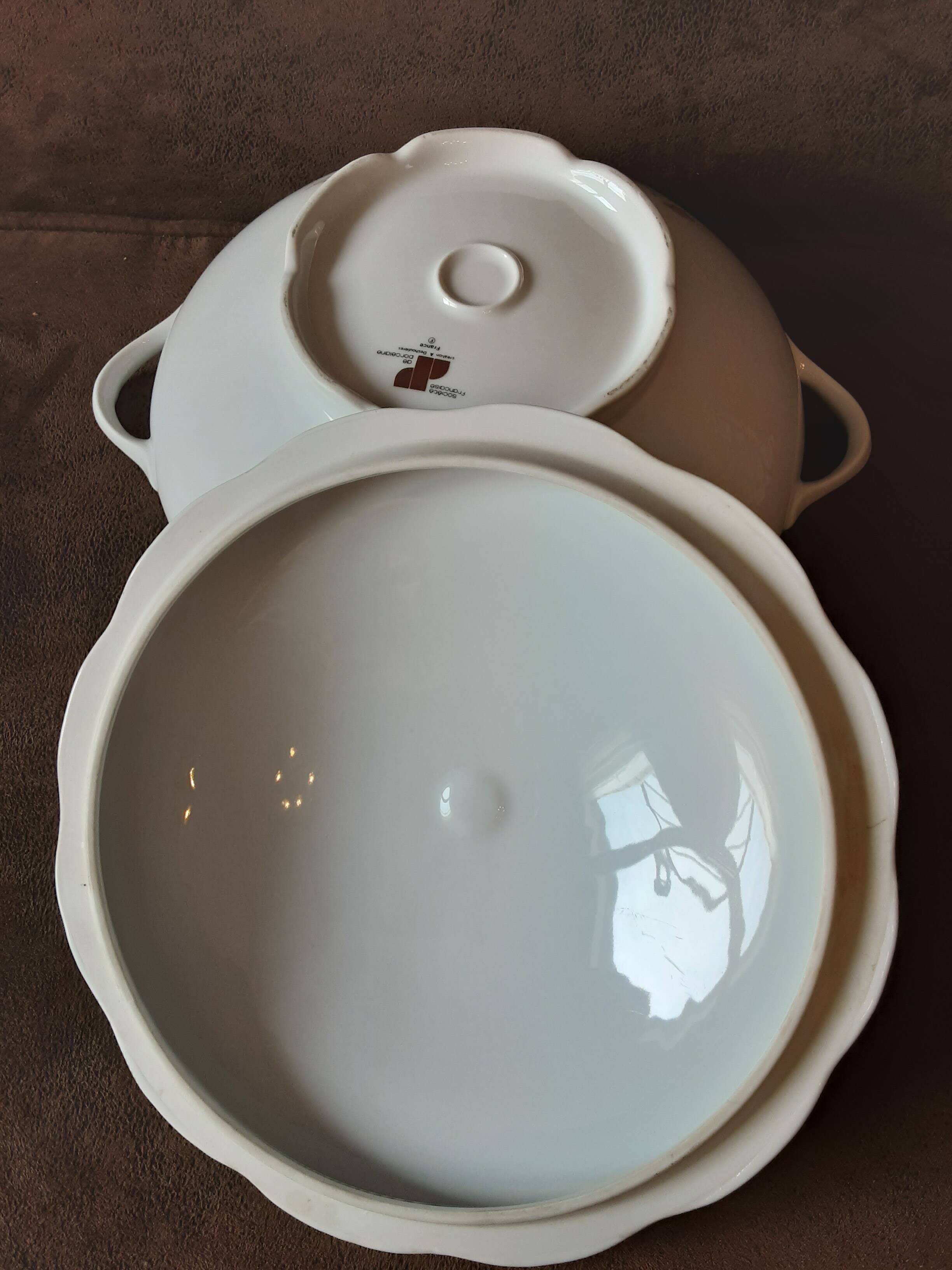 Soup tureen A Deshoulieres