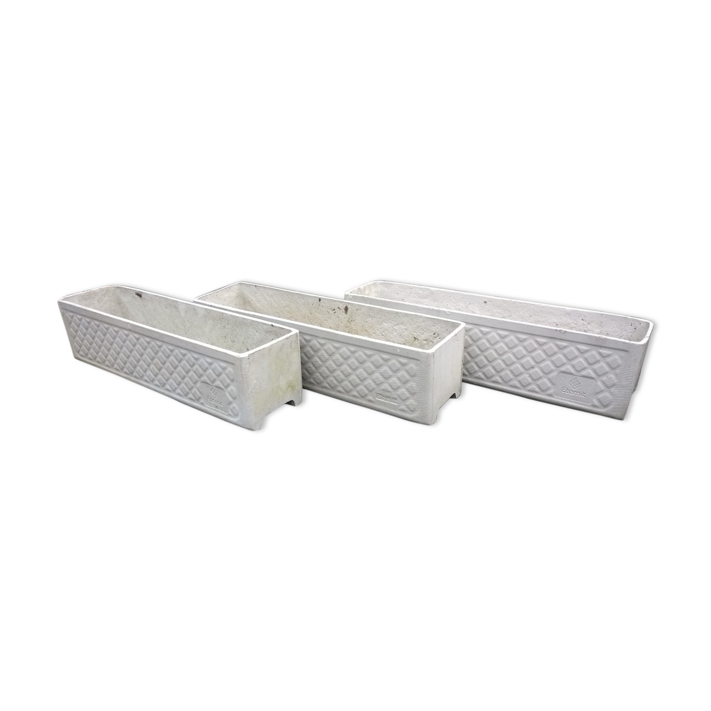 Lot of planters by Eternit