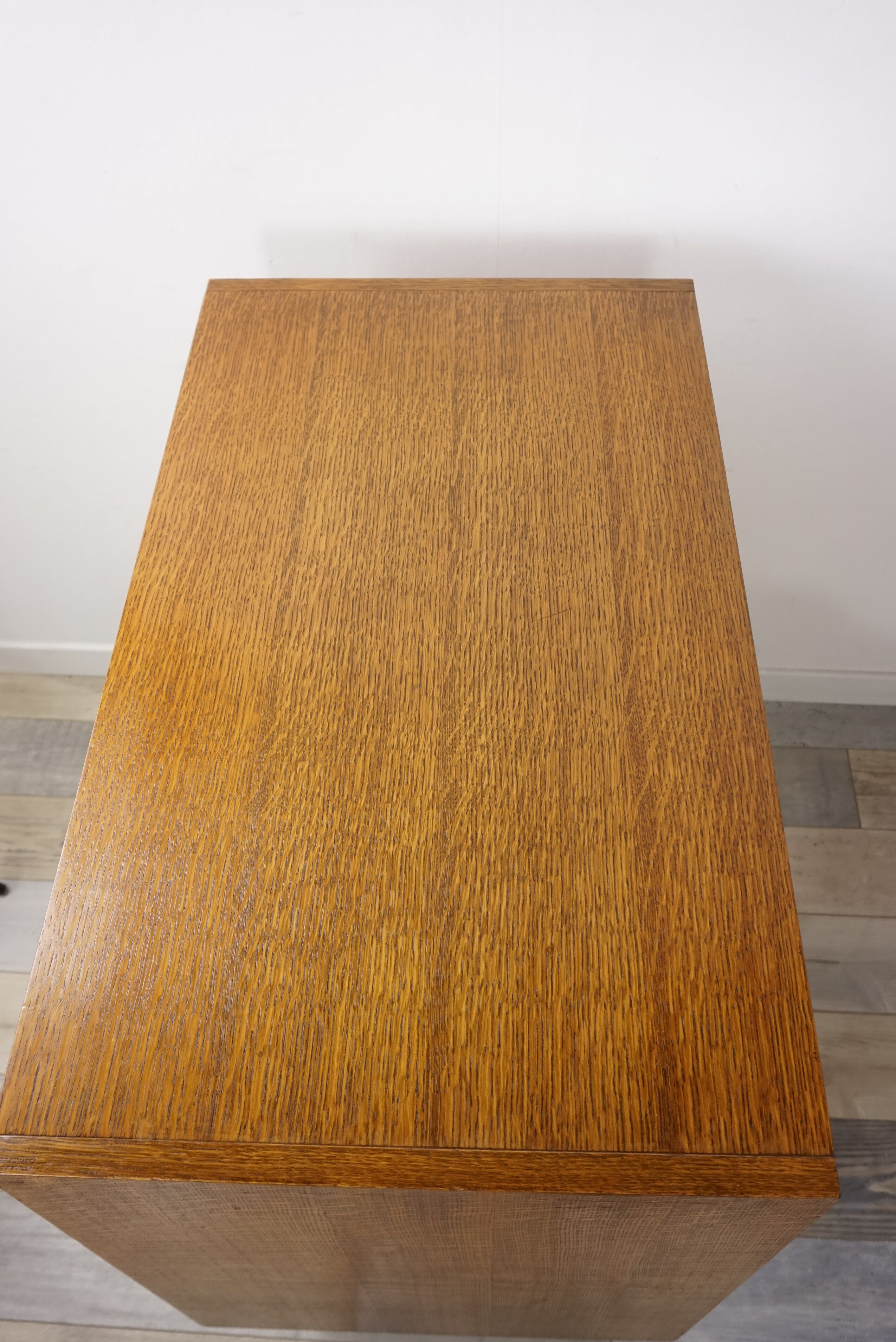 Bar storage in oak and brass, 50s - 60s