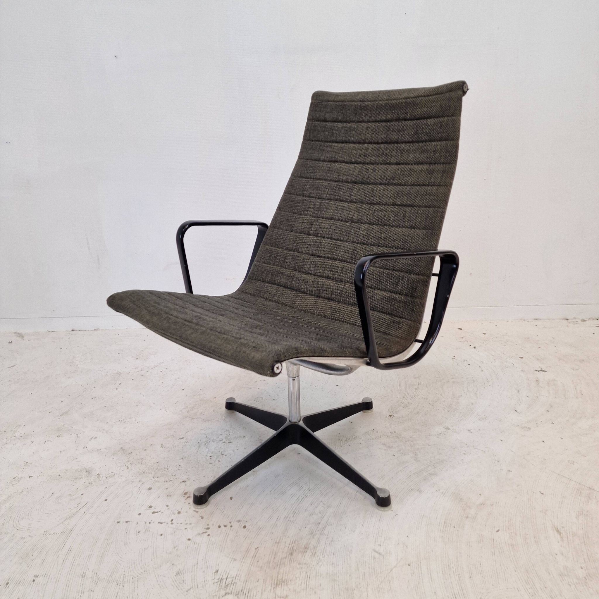 Chaise modèle EA 116 par Eames pour Herman Miller, 1960