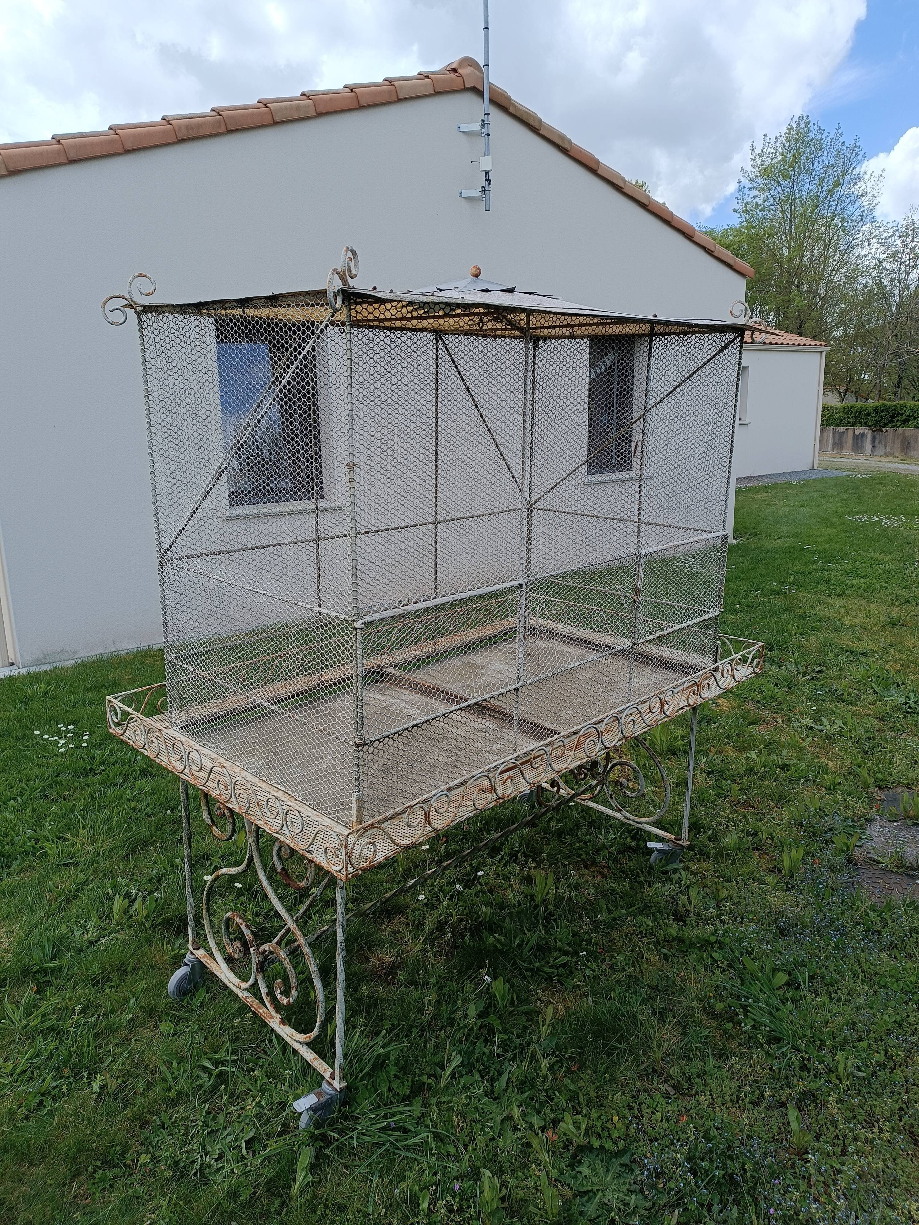 Volière cage à oiseaux fer forgé 20 ème