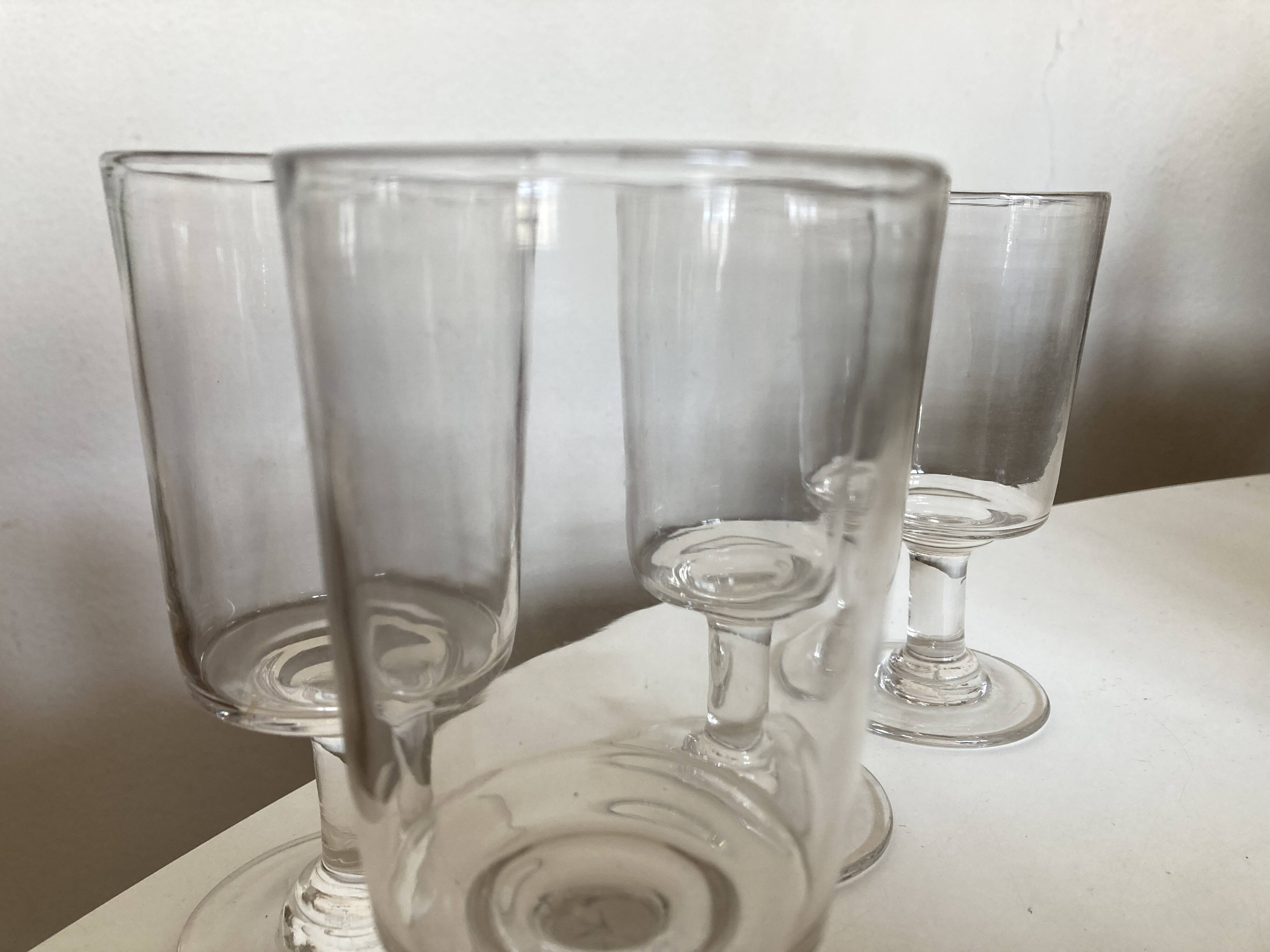 Set de 4 verres rouleau 19e en verre irrégulier