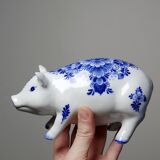 Small vintage Dutch porcelain Delft blue pig collection