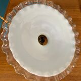 Suspension rises and falls in opaline