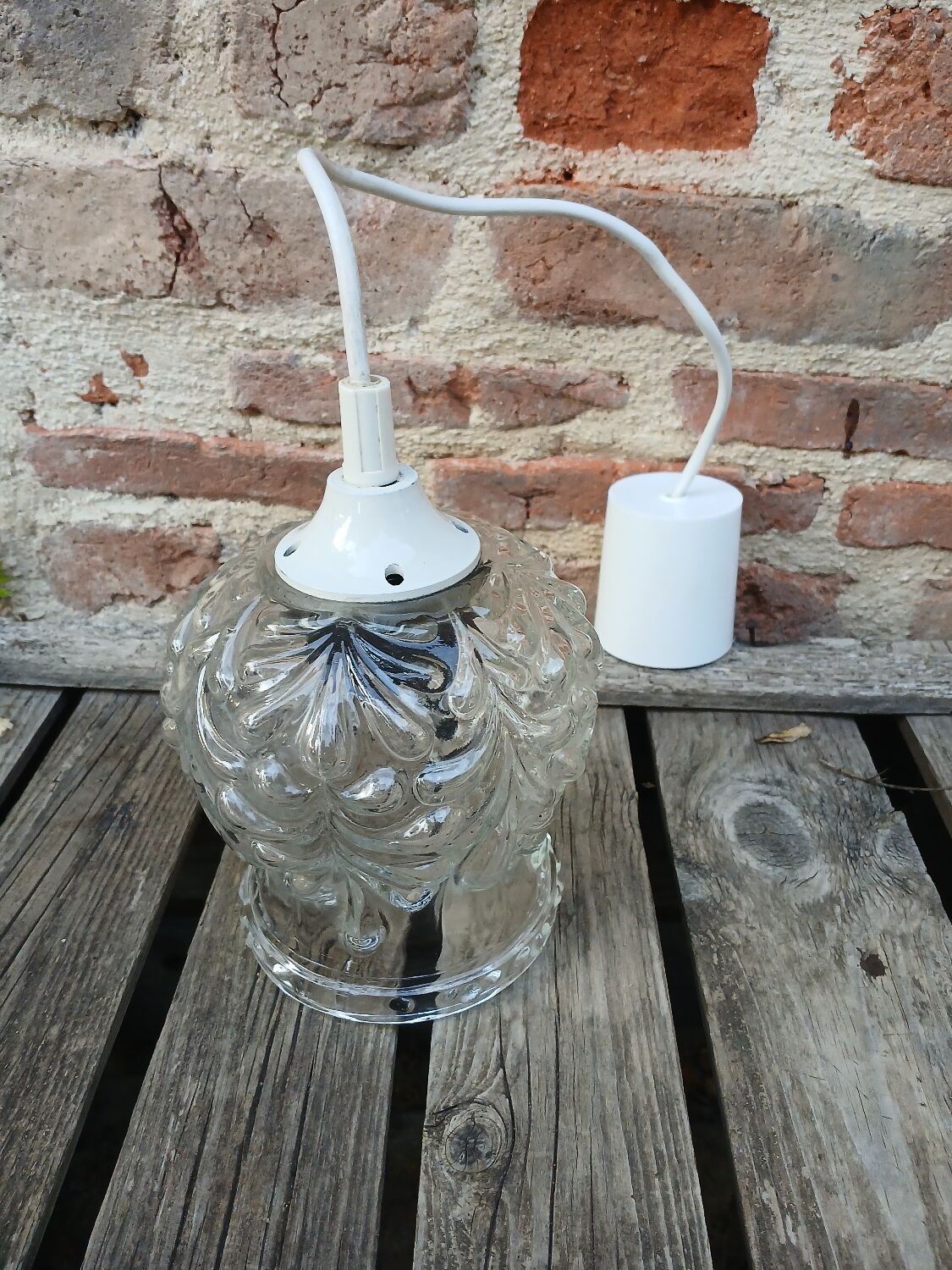 Vintage glass pendant/lamp