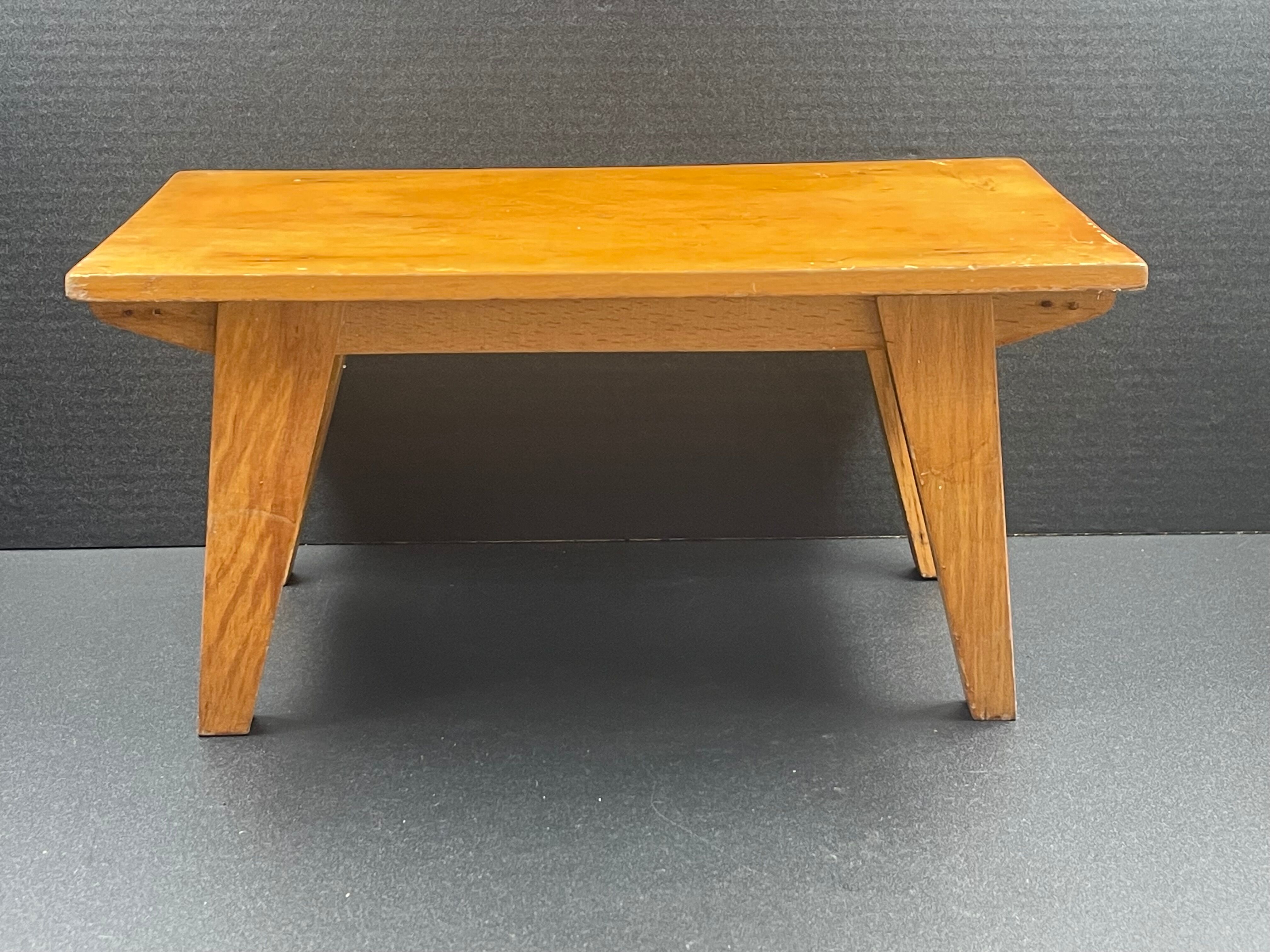 Lace bench decoration year 70