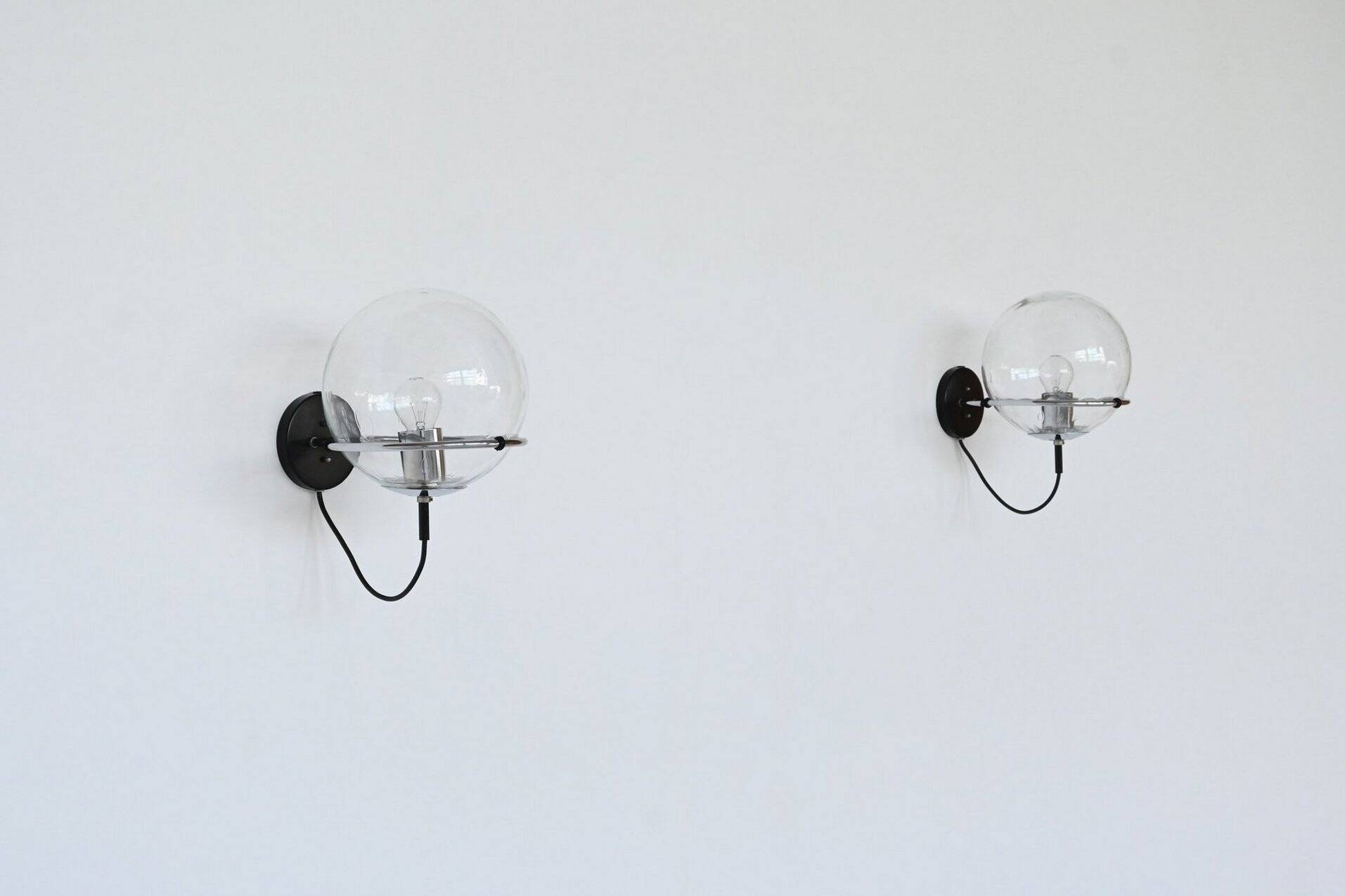 Frank Ligtelijn 'Raindrop' sconces RAAK The Netherlands 1970