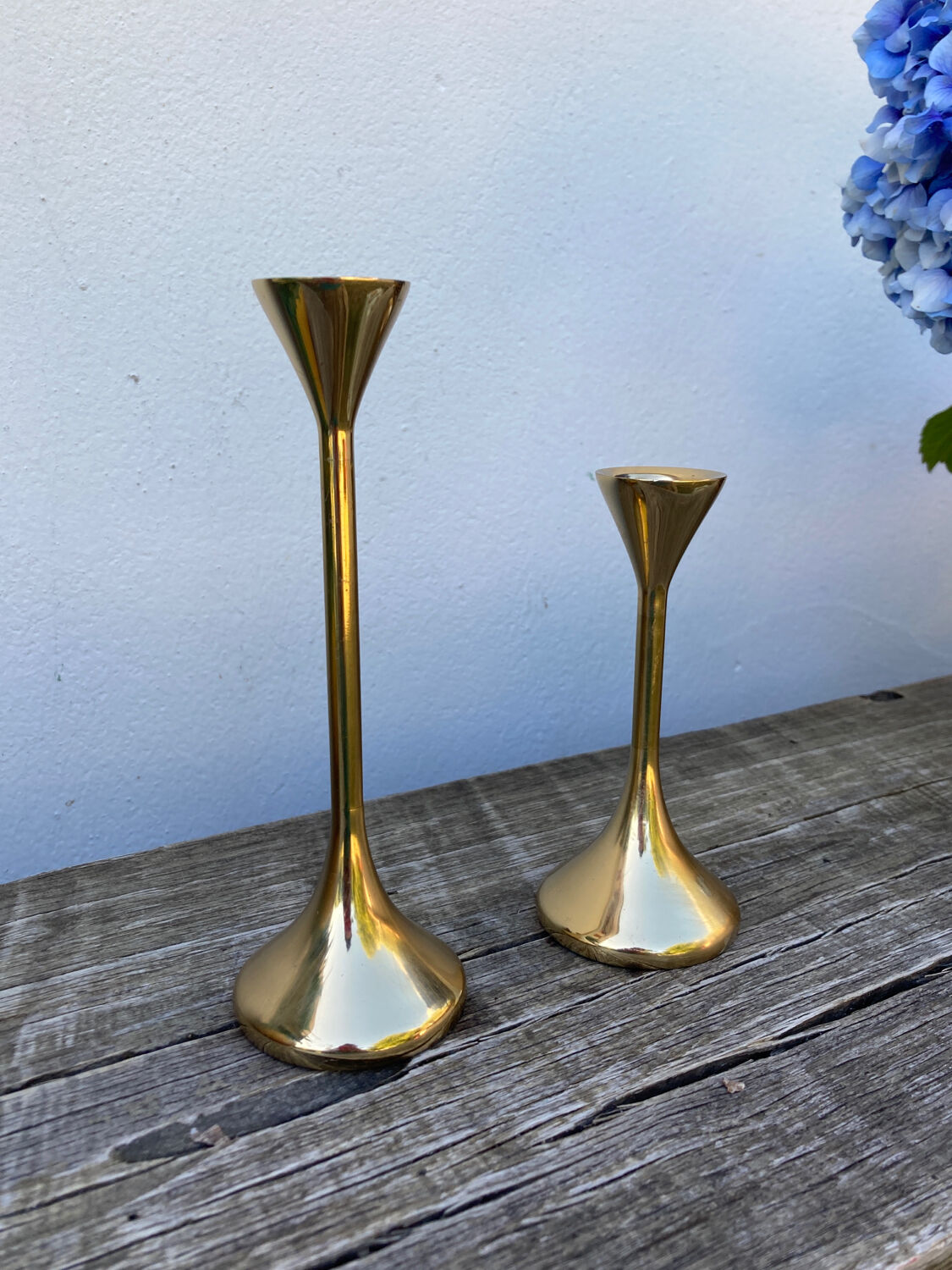 Duo of Scandinavian candle holders in gilded brass
