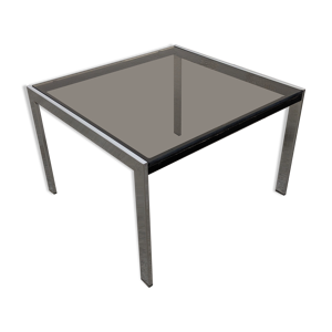 Table de chevet ou bout