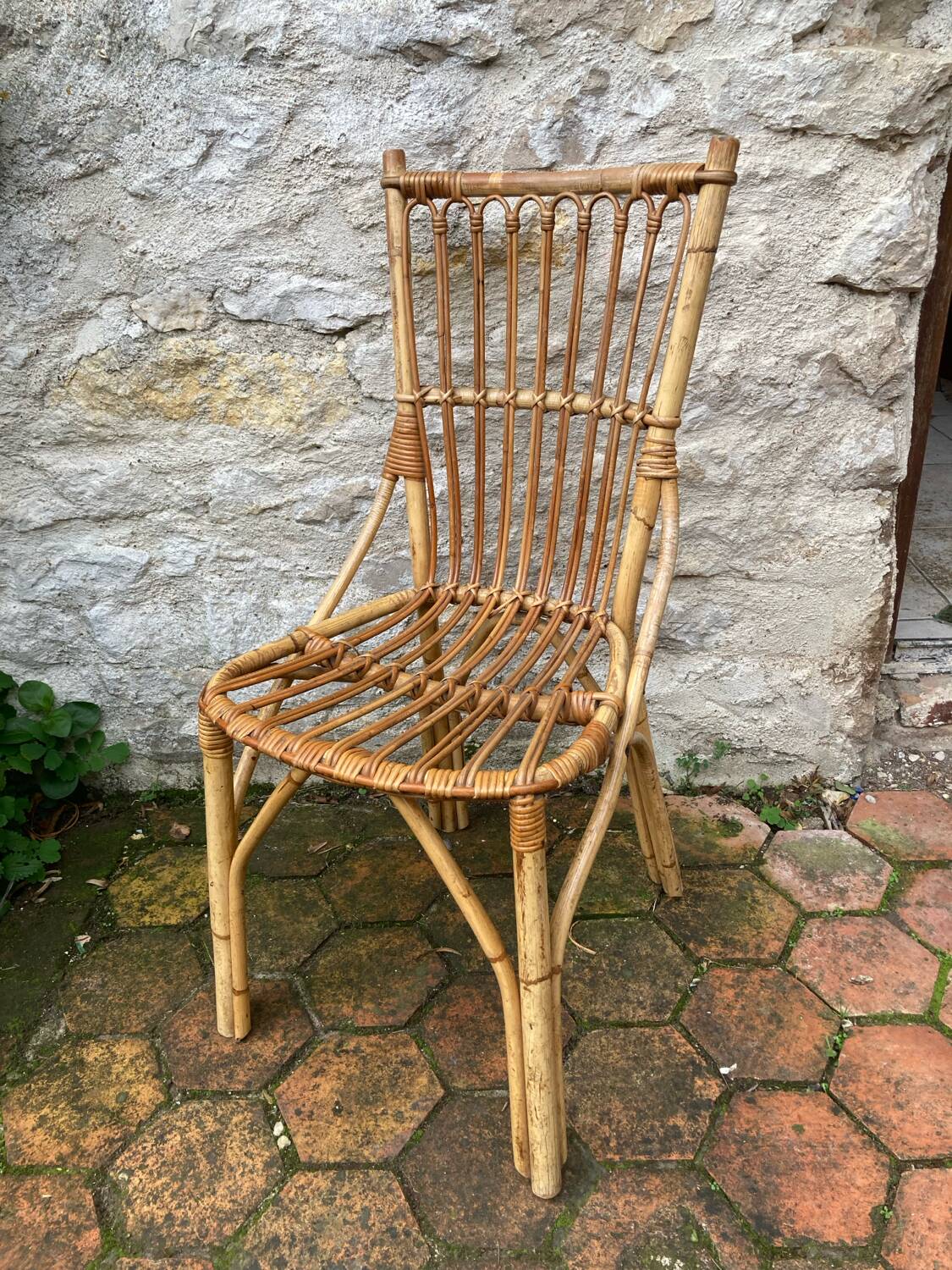 Lot de 10 chaises en rotin vintage